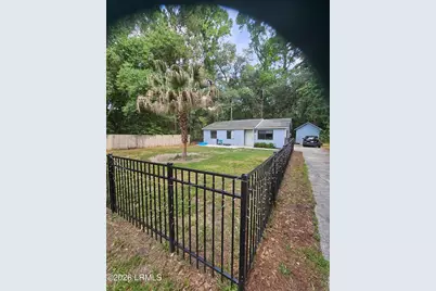 4001 Hodge Drive, Beaufort, SC 29906 - Photo 2
