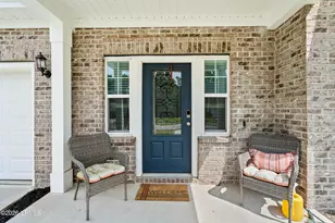105 Grange Ln, Beaufort, SC 29907 - Photo 2