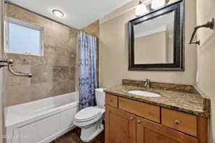 625 Spanish Wells Rd, Hilton Head Island, SC 29926 - Photo 18