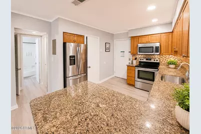 45 Folly Field Road #11j, Hilton Head, SC 29928 - Photo 4