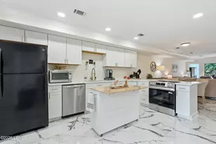 2 William Hilton Pkwy, Hilton Head Island, SC 29926 - Photo 10
