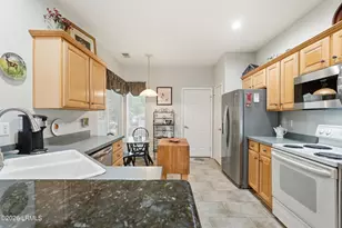 82 Hampton Cir, Bluffton, SC 29909 - Photo 22