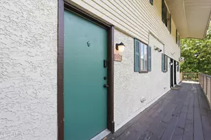 156 Dillon Rd, Hilton Head, SC 29926 - Photo 2