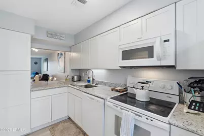 156 Dillon Road #225, Hilton Head, SC 29926 - Photo 8
