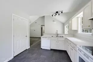 3 Eagle Trace Ct, Beaufort, SC 29907 - Photo 12