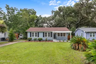 1119 Lafayette St, Beaufort, SC 29902 - Photo 1