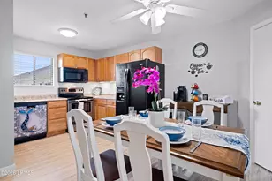 663 William Hilton Pkwy, Hilton Head Island, SC 29928 - Photo 8