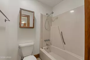 6025 Creek Rd, Beaufort, SC 29906 - Photo 18