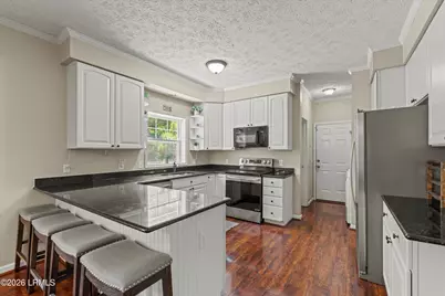 9 Lucerne Avenue, Beaufort, SC 29907 - Photo 6