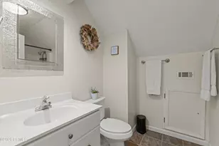 9 Lucerne Ave, Beaufort, SC 29907 - Photo 22