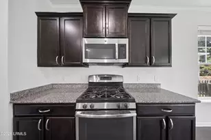 7 King's Cross Ct, Port Royal, SC 29935 - Photo 8