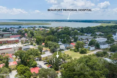 710 Prince, Beaufort, SC 29902 - Photo 2