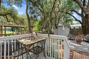 1102 Lafayette St, Beaufort, SC 29902 - Photo 30