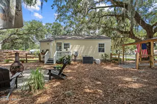 1102 Lafayette St, Beaufort, SC 29902 - Photo 34