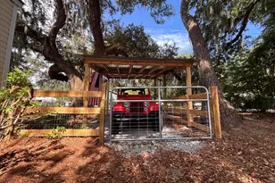 1102 Lafayette St, Beaufort, SC 29902 - Photo 20