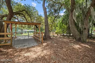 1102 Lafayette St, Beaufort, SC 29902 - Photo 30