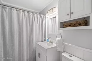1102 Lafayette St, Beaufort, SC 29902 - Photo 18