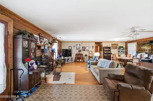 3958 Pineland Rd, Varnville, SC 29944 - Photo 8