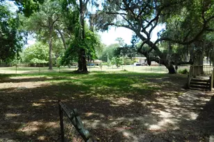 911 Grant St, Beaufort, SC 29906 - Photo 6