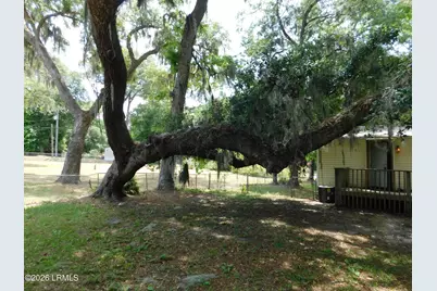 911 Grant Street, Beaufort, SC 29906 - Photo 4