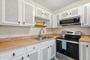 1721 Battery Park Dr, Port Royal, SC 29935 - Photo 14