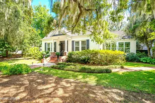 2102 North St, Beaufort, SC 29902 - Photo 2