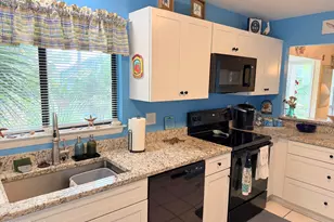 845 Water Oak Ct, Fripp Island, SC 29920 - Photo 8