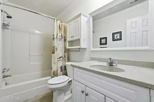 25 Deallyon Ave, Hilton Head Island, SC 29928 - Photo 16
