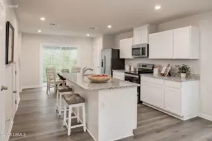 92 Castle St, Hardeeville, SC 29927 - Photo 2