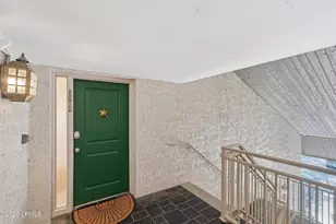 8 Braddock Bluff Dr, Hilton Head, SC 29928 - Photo 6