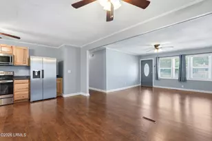 1502 Palmetto Dr, Beaufort, SC 29902 - Photo 8
