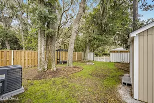 2907 Waters Edge Ct E, Beaufort, SC 29902 - Photo 30