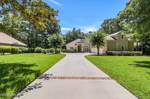 35 Greenwood Dr, Bluffton, SC 29910 - Photo 2