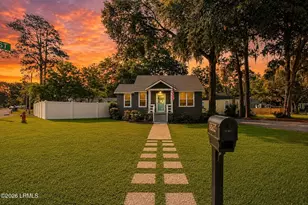 2724 Oaklawn Ave, Beaufort, SC 29902 - Photo 2