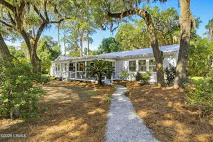 16 Verdier Bluff Rd, Beaufort, SC 29902 - Photo 1