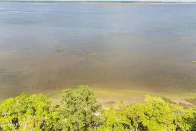 230 Old Plantation Drive W, Beaufort, SC 29907 - Photo 6