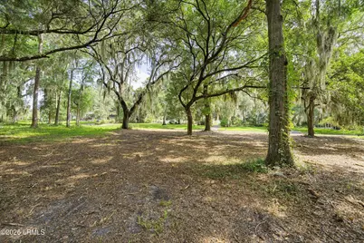 121 Spanish Point Drive, Beaufort, SC 29902 - Photo 4