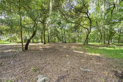 121 Spanish Point Drive, Beaufort, SC 29902 - Photo 18