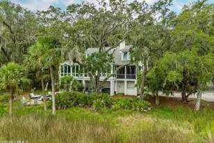 229 De La Gaye Point, Beaufort, SC 29902 - Photo 8