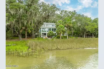 229 De La Gaye Point, Beaufort, SC 29902 - Photo 6