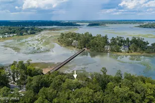 229 De La Gaye Point, Beaufort, SC 29902 - Photo 6