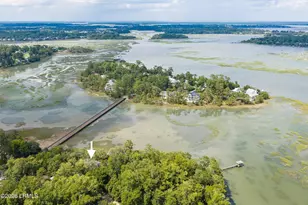 229 De La Gaye Point, Beaufort, SC 29902 - Photo 4