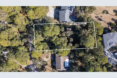 407 Porpoise Drive, Ladys Island, SC 29920 - Photo 2