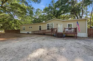 25 Billy Hill Rd, Beaufort, SC 29906 - Photo 2