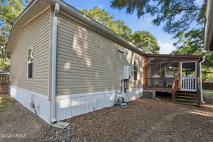 25 Billy Hill Rd, Beaufort, SC 29906 - Photo 36