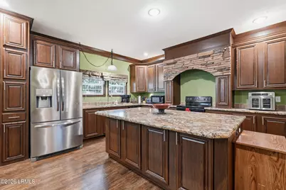 25 Billy Hill Road, Beaufort, SC 29906 - Photo 12