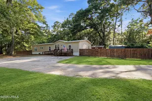 25 Billy Hill Rd, Beaufort, SC 29906 - Photo 6