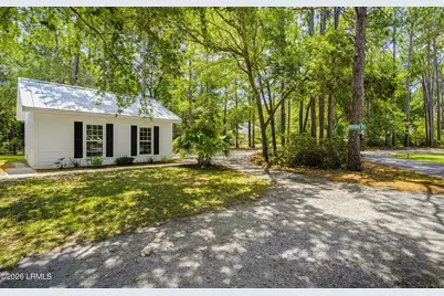 8 Gator Lane, Beaufort, SC 29907 - Photo 6
