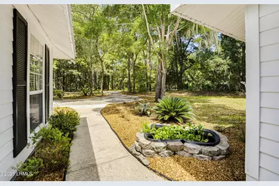 8 Gator Lane, Beaufort, SC 29907 - Photo 10
