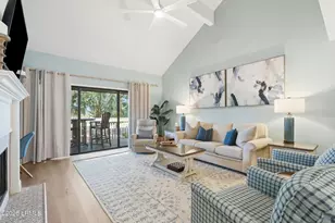 60 Carnoustie Rd, Hilton Head Island, SC 29928 - Photo 16